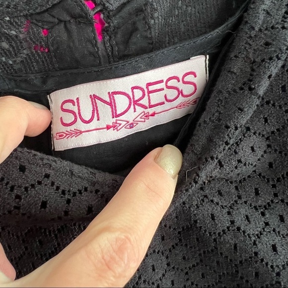 SUNDRESS Black Pink Pom Pom Crewneck Shirt Top Tunic - Picture 4 of 7